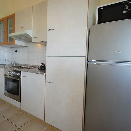 Nency By El-pi Tours *