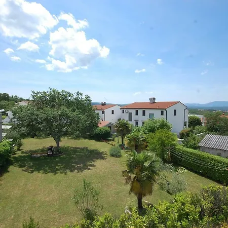 Nency By El-pi Tours Apartman Malinska