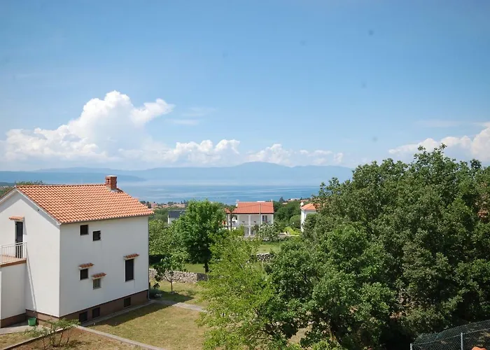 Nency By El-pi Tours