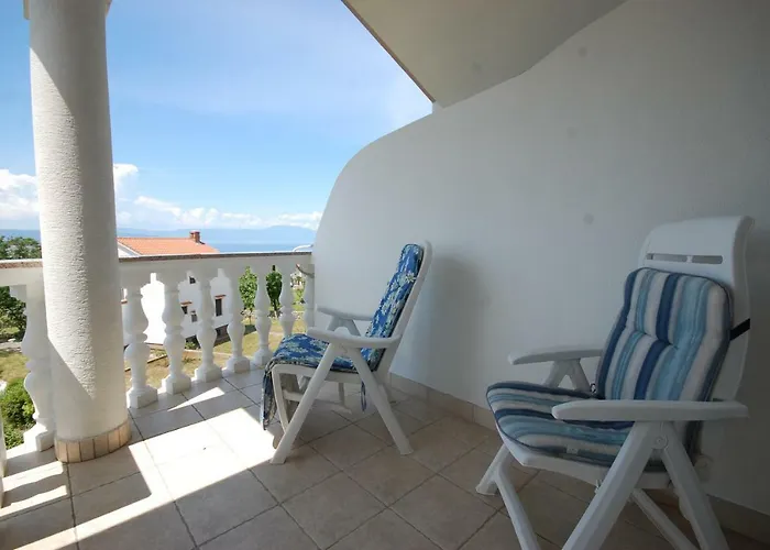 Nency By El-pi Tours