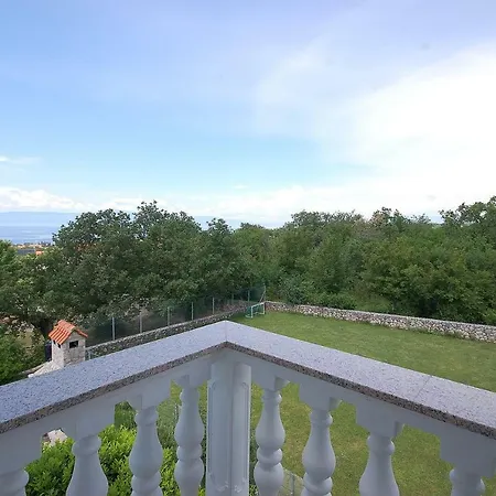 Nency Apartment Malinska